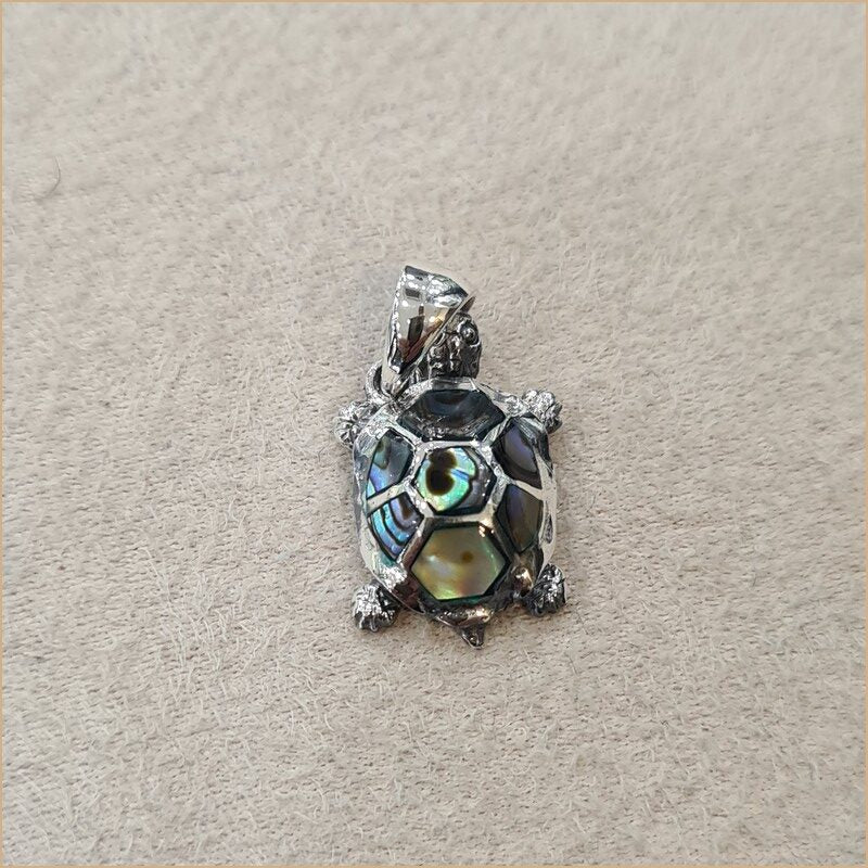 Pendentif en argent avec mosaïque de coquillages Abalone