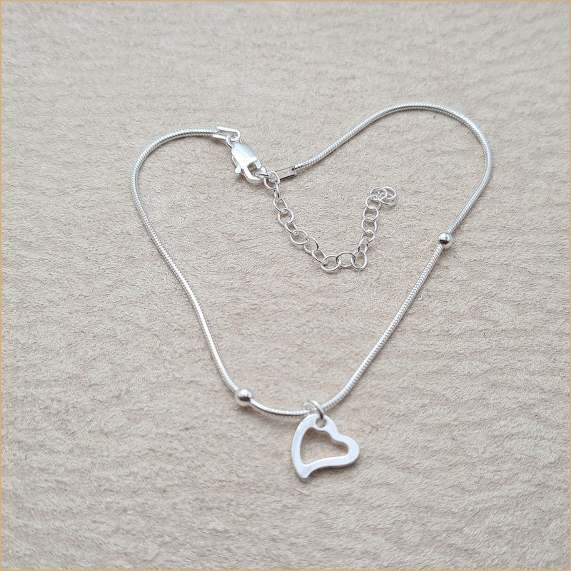 Chaîne de cheville coeur ajouré "A181"