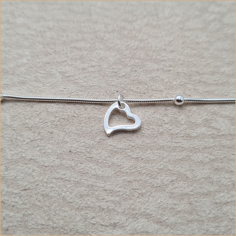 Chaîne de cheville coeur ajouré "A181"