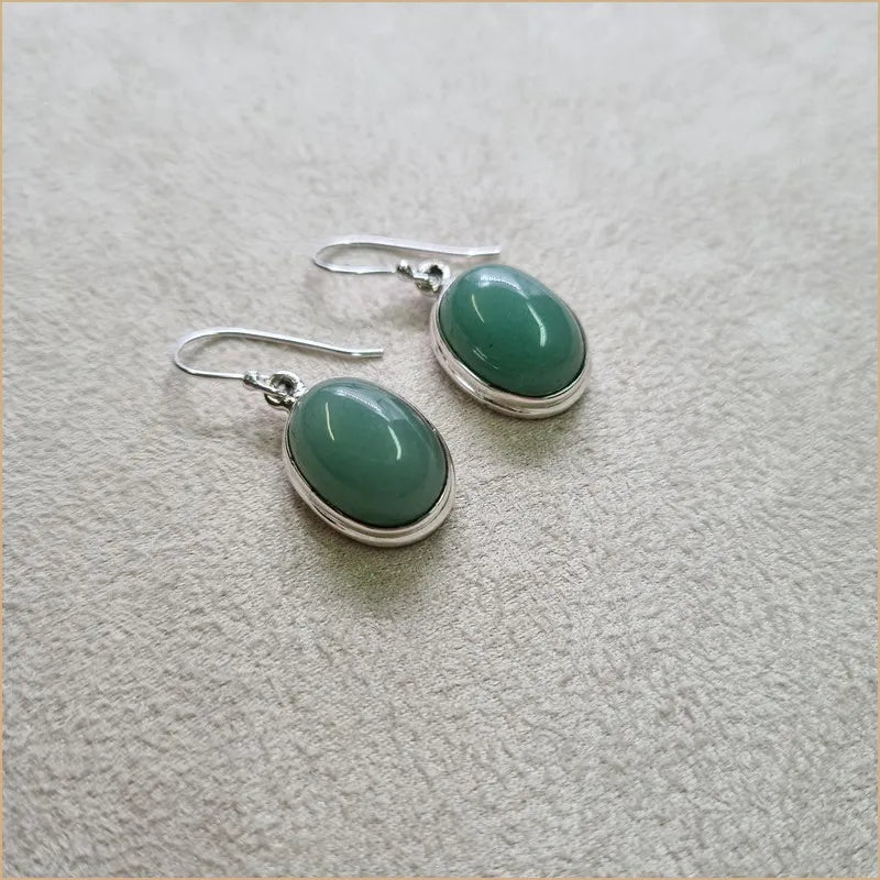 Grosses boucles d’oreilles ovales en jade “EI1222.A”