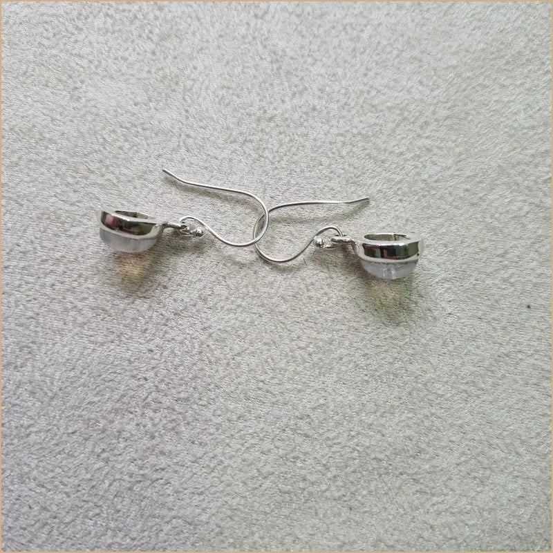 Boucles d’oreilles ovales en pierre de lune “EI1223”