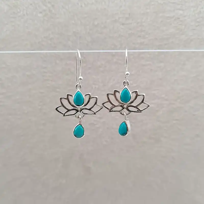 Boucles d’oreilles pierre de lune lotus « EI1239.Y »