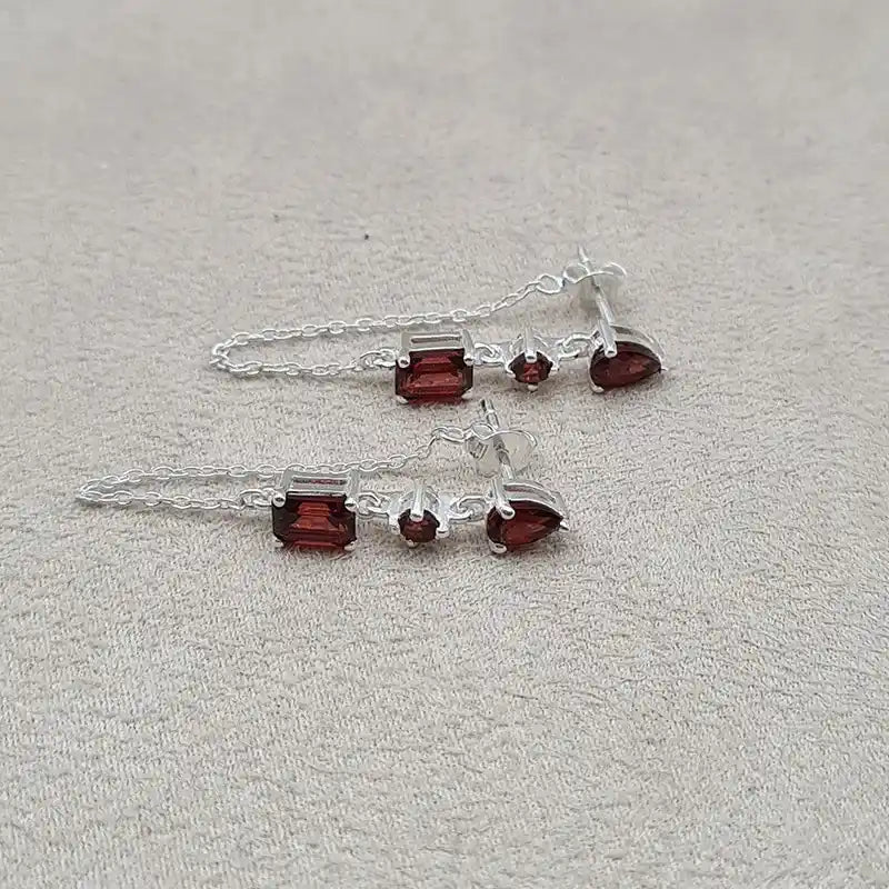 Boucles d’oreilles grenat en argent 925 « EI1243.G »