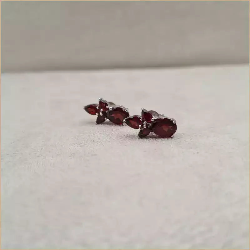 Boucles d'oreilles en grenat "EI1292.G"