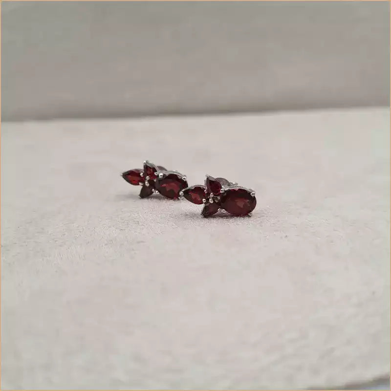 Boucles d'oreilles en grenat "EI1292.G"