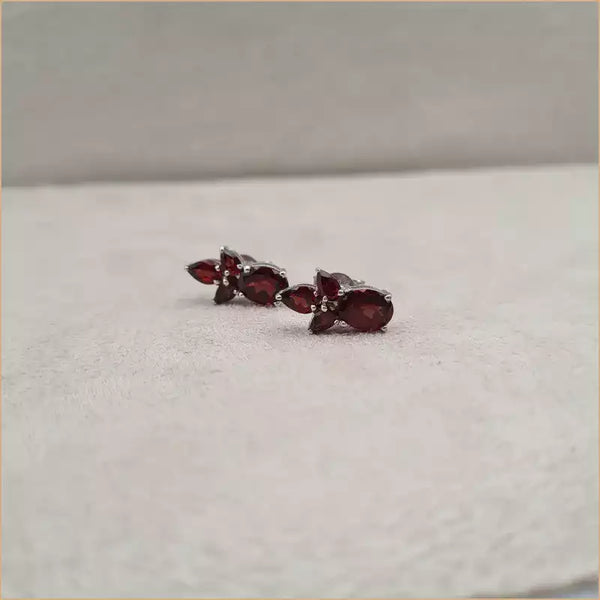 Boucles d'oreilles en grenat "EI1292.G"