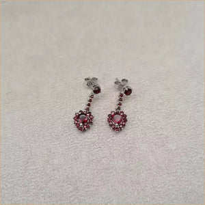 Boucles d'oreilles pendantes coeur en grenat "EI1296.G"