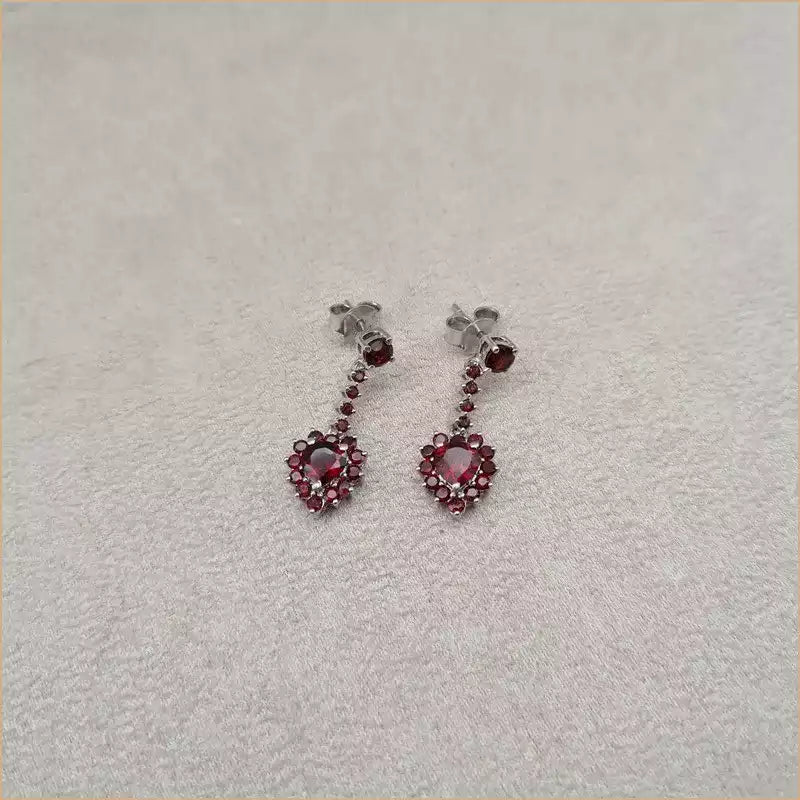 Boucles d'oreilles pendantes coeur en grenat "EI1296.G"