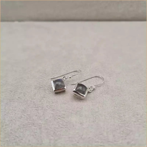 Boucles d’oreilles carrées en labradorite “EI1308.L”