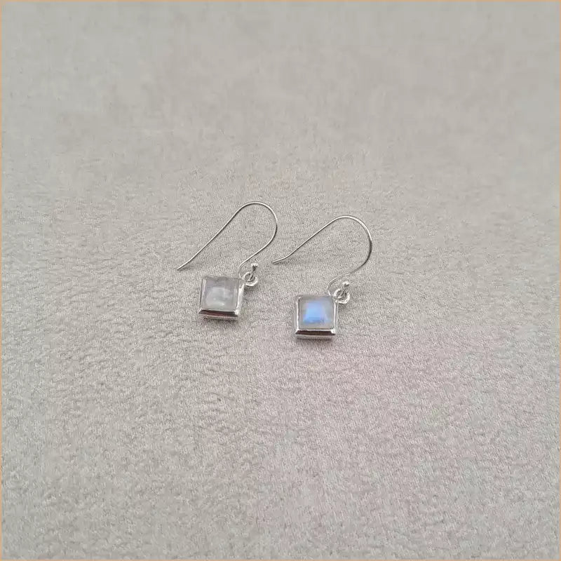 Boucles d’oreilles carrées en pierre de lune “EI1308.P”