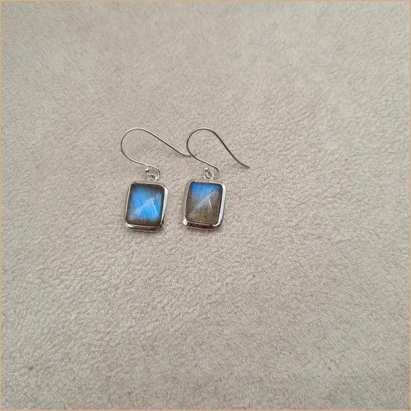 Boucles d'oreilles rectangles en labradorite "EI1322.L"