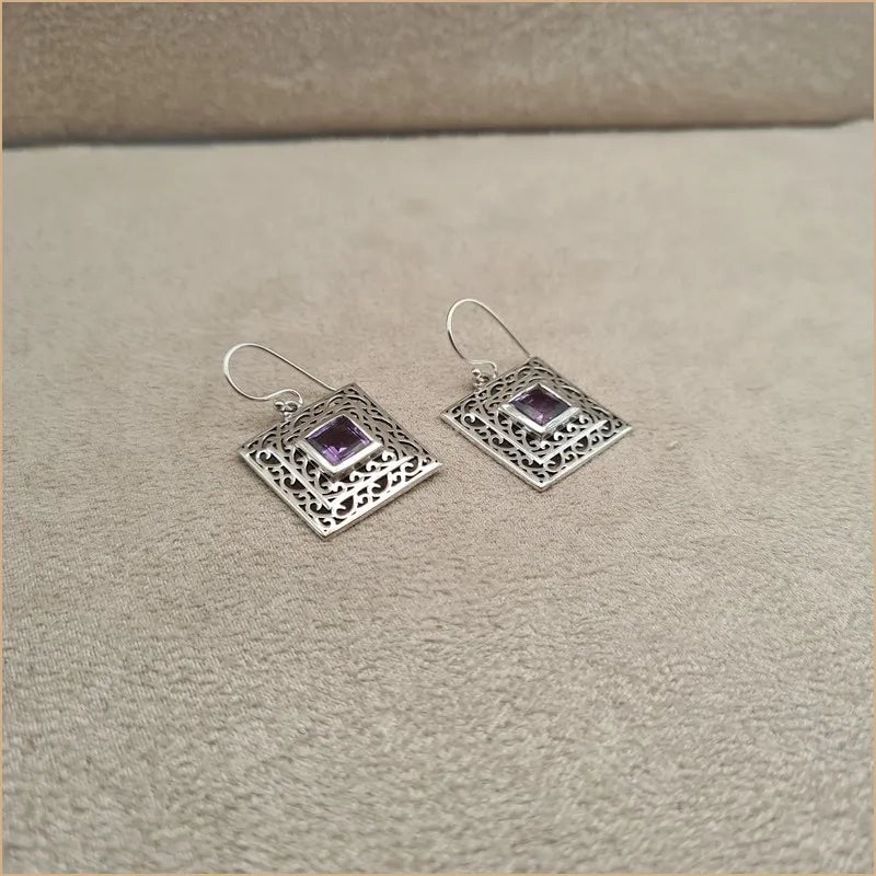 Boucles d'oreilles carrées ethniques en améthyste "EI1323.A"