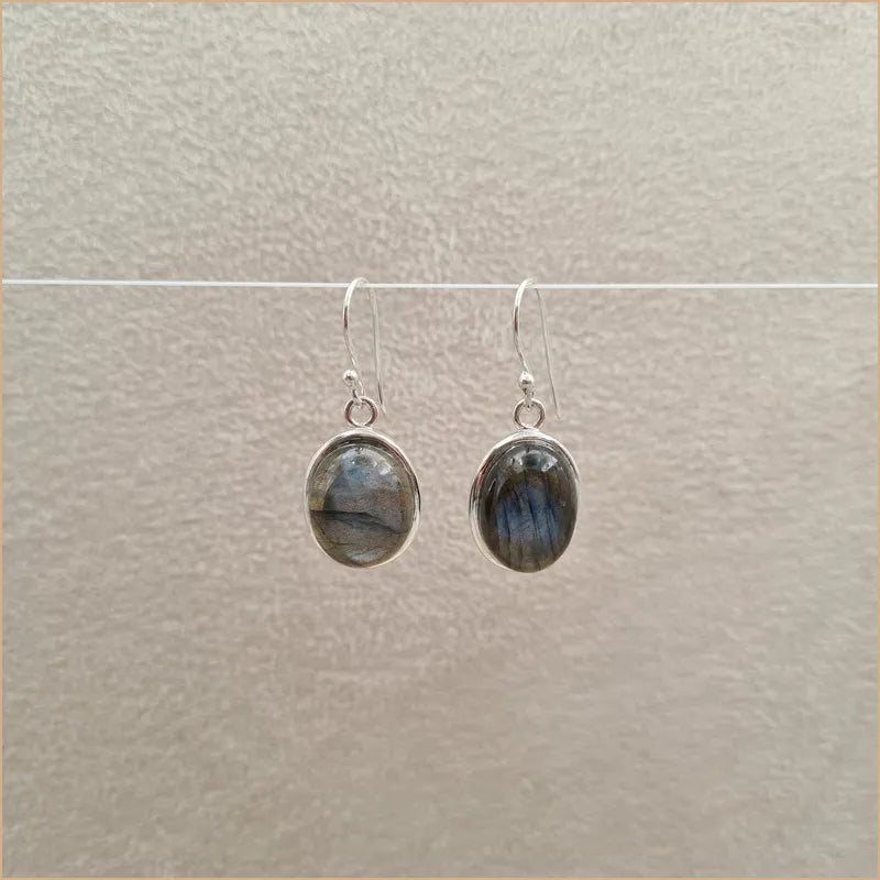 Boucles d'oreilles ovales en labradorite "EI1325.L"