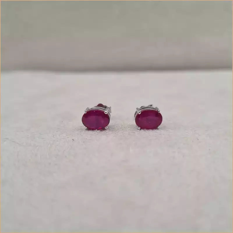 Boucles d'oreilles en rubis "EIST6"