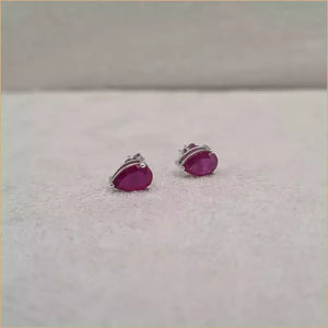 Boucles d'oreilles en rubis "EIST7"