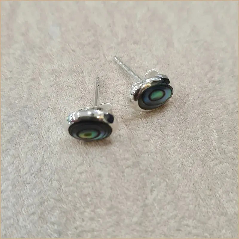 Boucles d’oreilles clous en abalone “EN1099.A