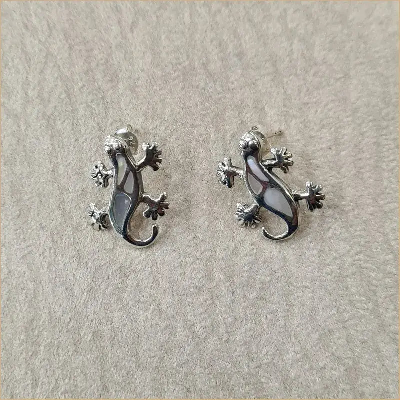 Boucles d'oreilles mabouya lézard en nacre blanche "EN1067.W"