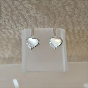Boucles d’oreilles coeur en nacre blanche “EN1101.W"