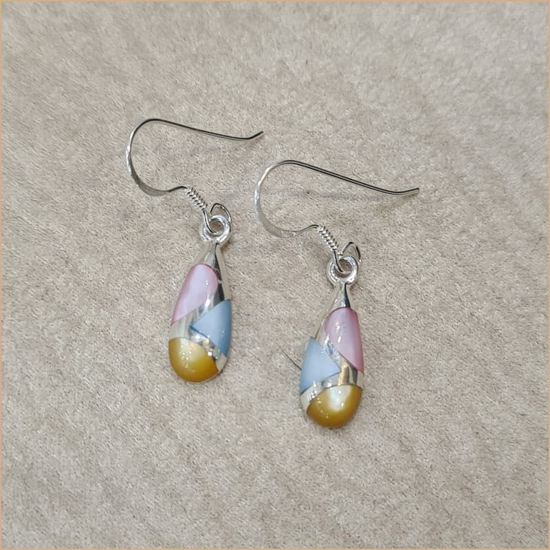 Boucles d'oreilles pendantes en nacre multicolore "EN1110.M"