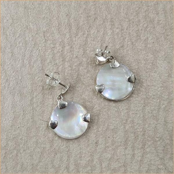 Boucles d'oreilles coeur recto verso en nacre blanche "EN1112.W"