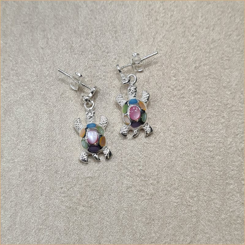 Boucles d’oreilles tortue en nacre multicolore “EN1143.M”