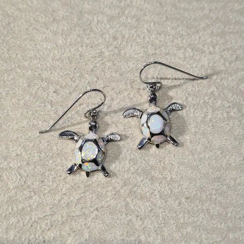 Boucles d'oreilles tortue opaline blanche EOT1-3