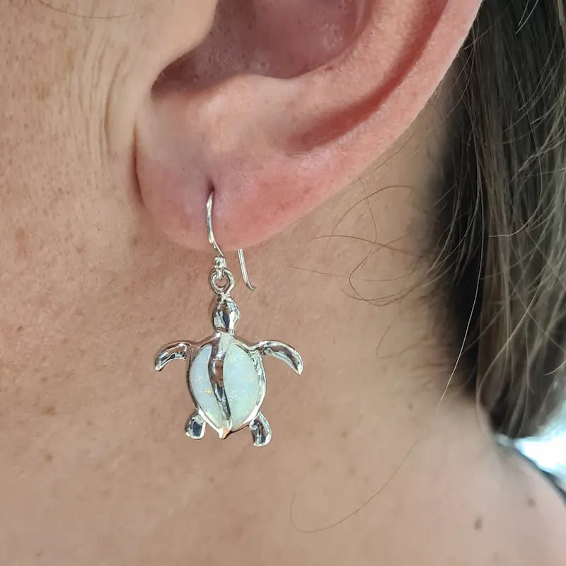 Boucles d'oreilles tortue opaline blanche "EOT9.W"