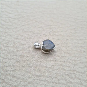Pendentif labradorite coeur "PI1003.L"