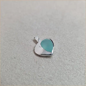 Pendentif calcédoine demi-coeur "PI1066.B"