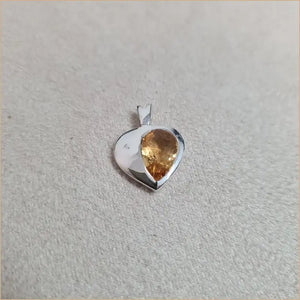 Pendentif citrine demi-coeur "PI1066.C"