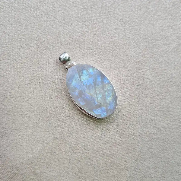 Pendentif pierre de lune brute ovale "PI1190.F"