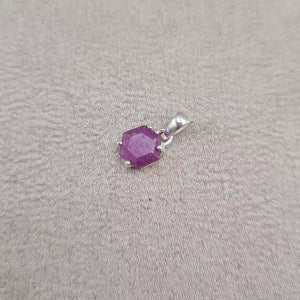 Pendentif rubis brut "PI1197.A"