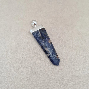 Pendentif crayon sodalite plate "PI1242"