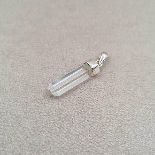 Pendentif crayon cristal de roche taillé "PI1243.CR"