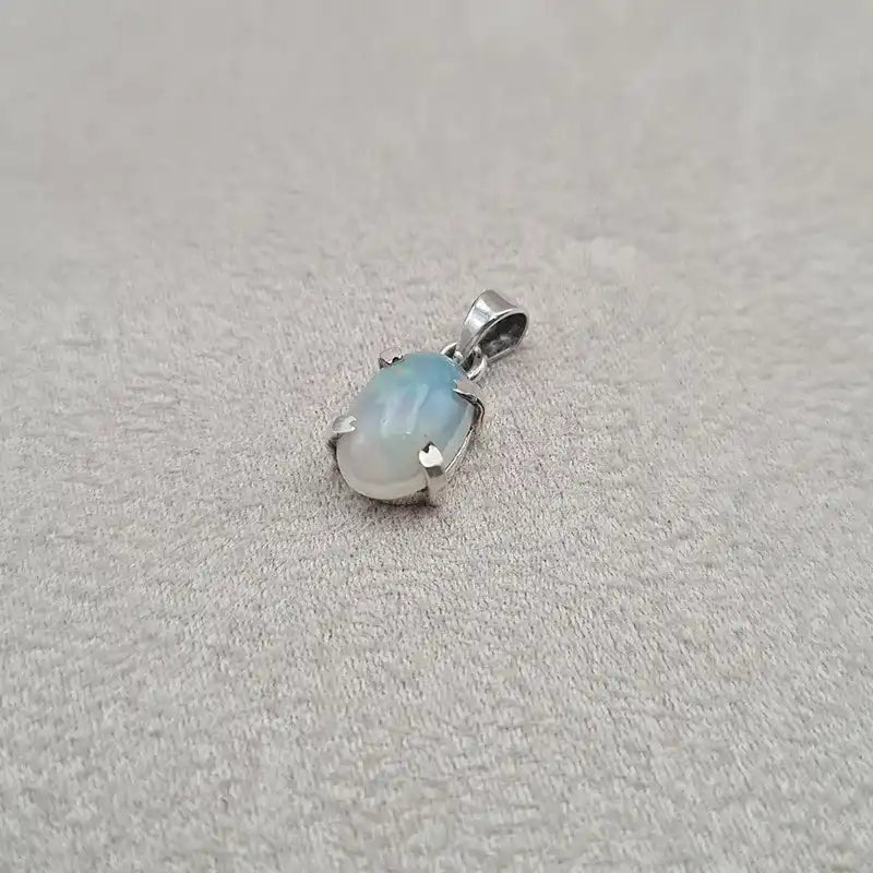 Pendentif opale rhodié "PI1283"