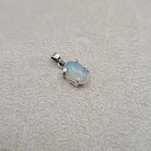 Pendentif opale rhodié "PI1283"