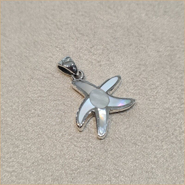 Pendentif étoile de mer en nacre blanche "PN1039.W"