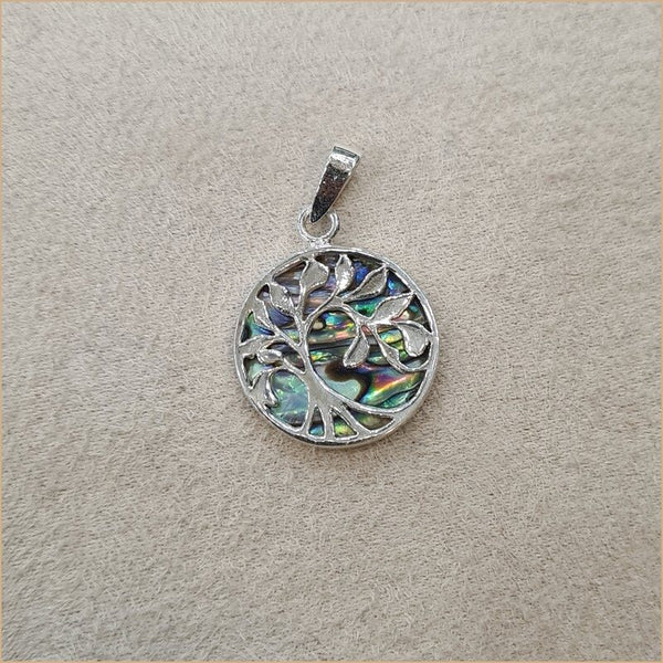 Pendentif recto verso gravé d'un arbre en abalone "PN1071.A"