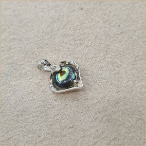 Pendentif en coeur en abalone "PN1075.A"