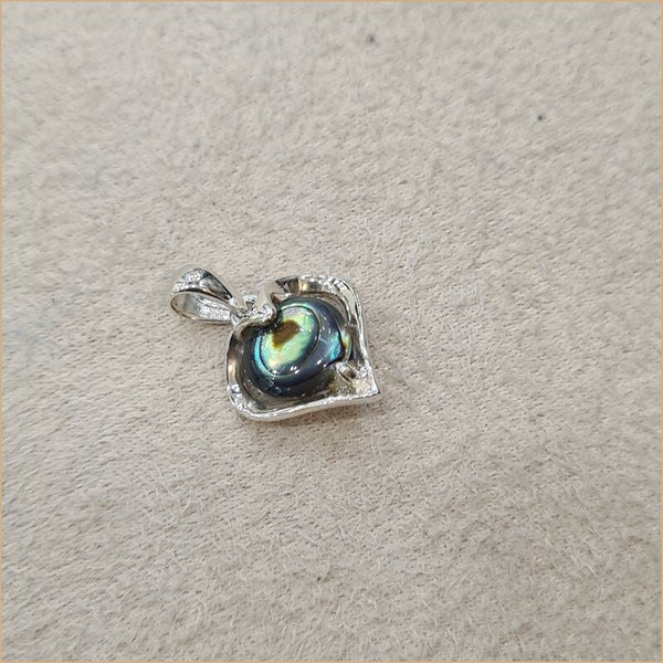Pendentif en coeur en abalone "PN1075.A"