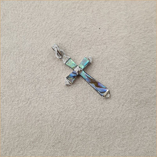 Pendentif en croix en abalone "PN1076.A"