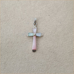 Pendentif en croix en nacre multicolore "PN1076.M"