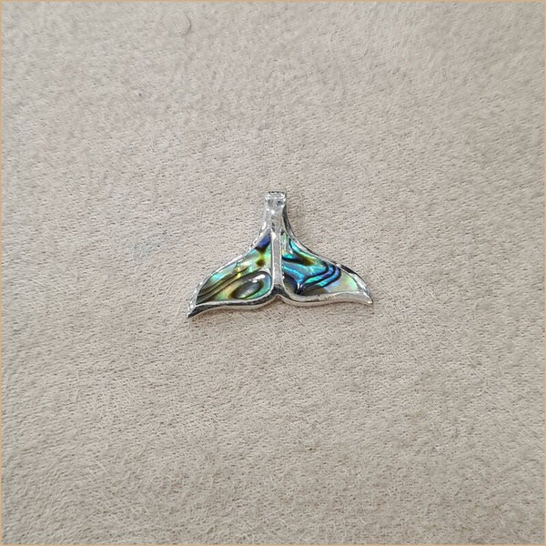 Pendentif queue de baleine en abalone "PN1103.A"