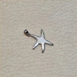 Pendentif étoile de mer opaline blanche "PO181.W"