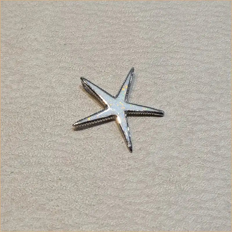Pendentif étoile de mer opaline blanche "PO182.W"