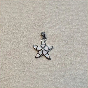 Pendentif étoile de mer opaline blanche "PO185.W"