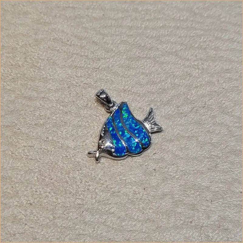 Pendentif poisson opaline bleue "PO195.B"