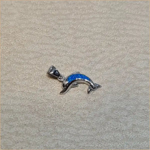 Pendentif dauphin opaline bleue "PO197.B"