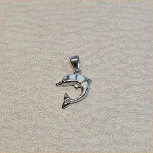 Pendentif dauphin opaline blanche "PO200.W"