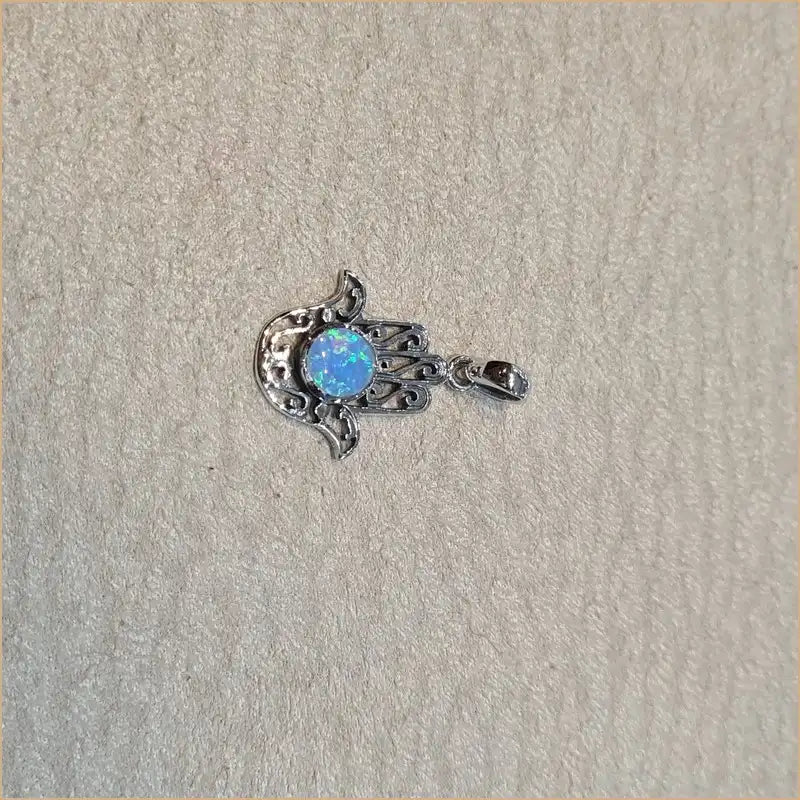 Pendentif main de Fatima opaline bleue "PO202.B"